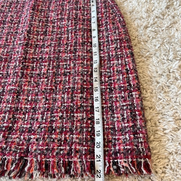 Talbots women’s red white black wool blend raw hem skirt size 10 - Picture 6 of 9